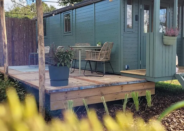 Сasa de vacaciones Boholodges 2 Pers Met Hottub Meerssen