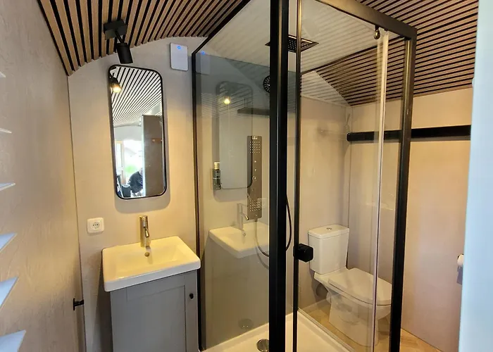 Boholodges 2 Pers Met Hottub Casa de Férias Meerssen