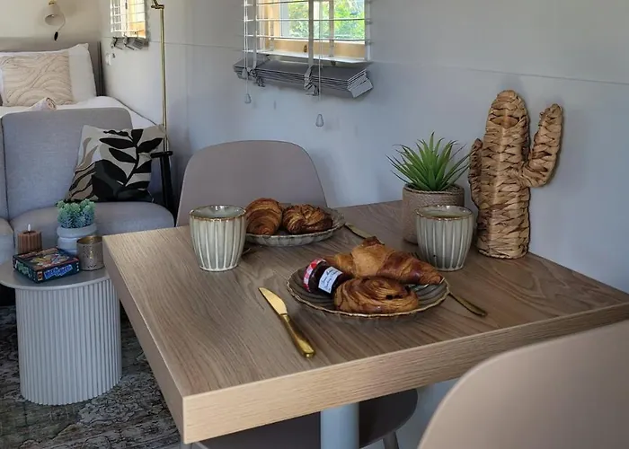 Casa de Férias Boholodges 2 Pers Met Hottub